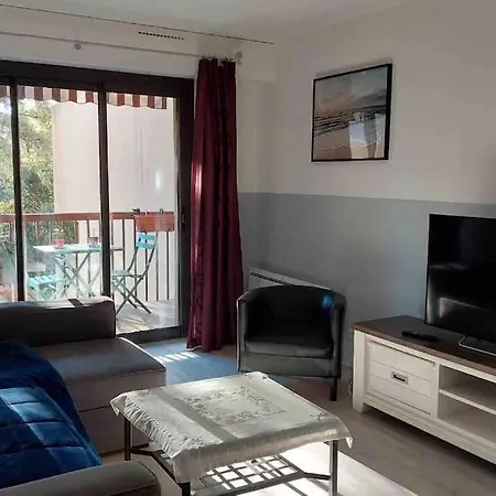 Superbe à 150 M De La Péguière Apartamento *